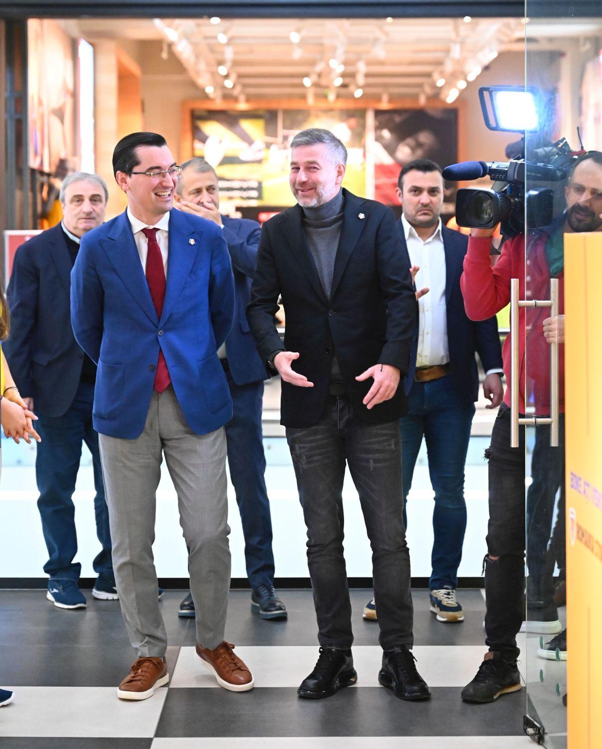 La 6 săptămâni după ce a devenit selecționer, Iordănescu admite public: „Nu mă așteptam să fie așa. Mă încearcă sentimentul de insuficiență”