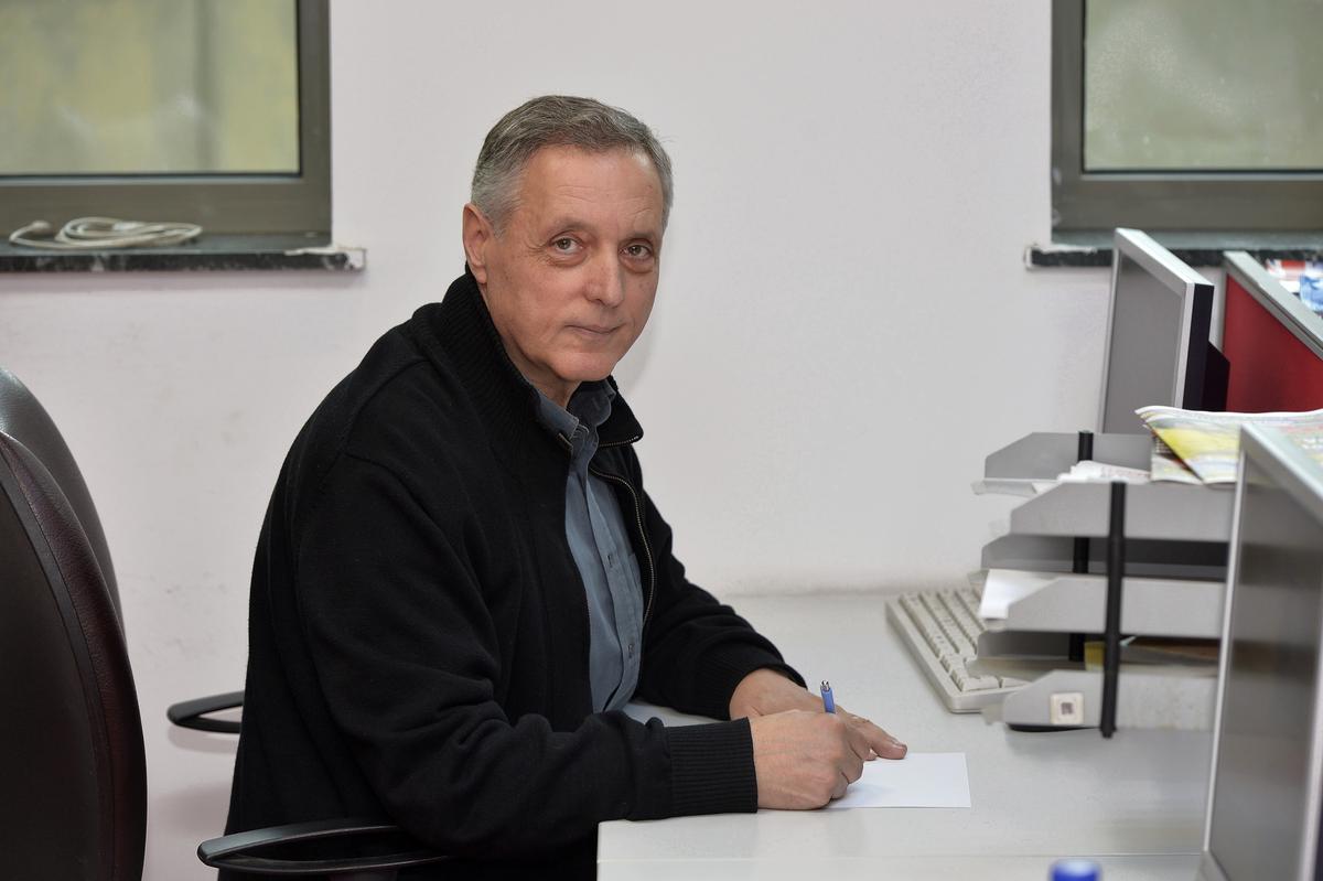 Caricaturi Emil Mierlă