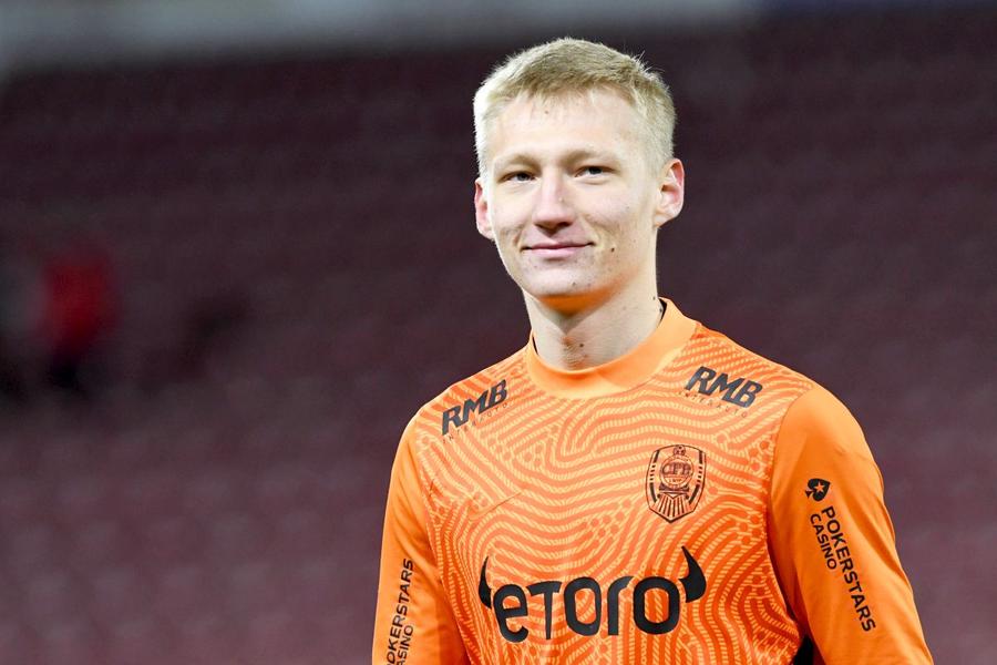 Otto Hindrich, portar CFR Cluj // foto: Imago Images A comis-o în U Cluj - CFR și l-a scos din sărite: „Ești jucător de națională, n-ai cum să faci așa ceva!”