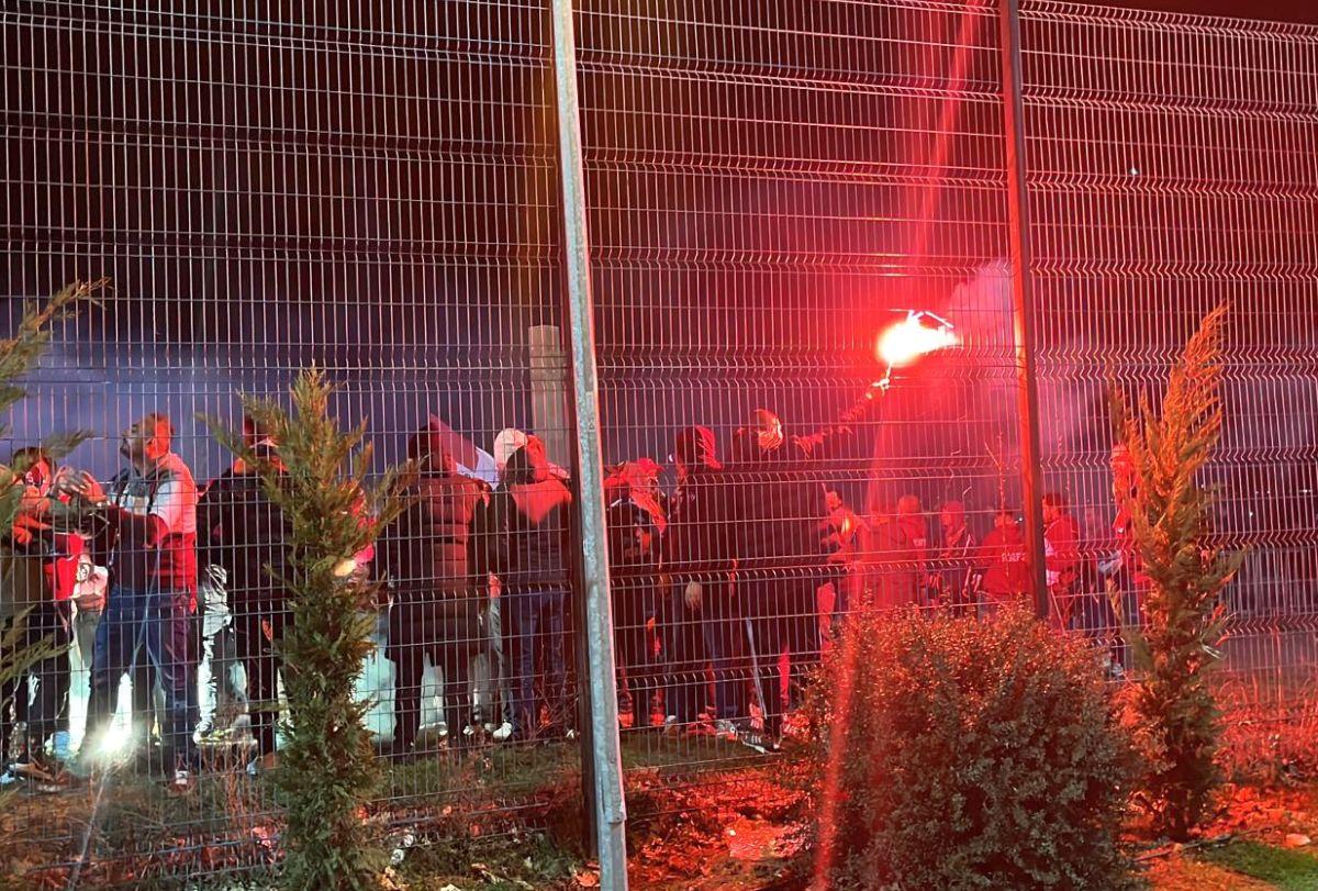 Boicot la Ovidiu » Ultrașii Rapidului au refuzat să intre pe stadion la meciul cu Farul