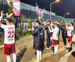 După meci, întreaga echipă a Rapidului a mers să salute galeria în exteriorul stadionului / foto: Raed Krishan