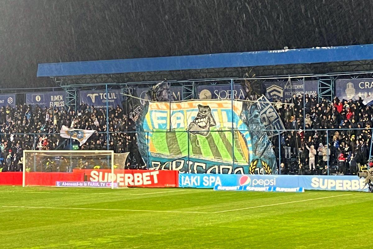 Boicot la Ovidiu » Ultrașii Rapidului au refuzat să intre pe stadion la meciul cu Farul