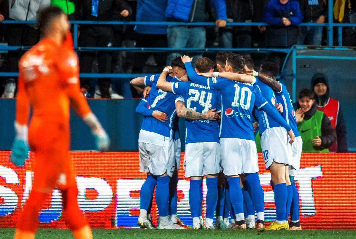 Play-off-ul mai are o singură necunoscută » Lupta la titlu se anunță explozivă: cum arată clasamentul după înjumătățire + programul complet
