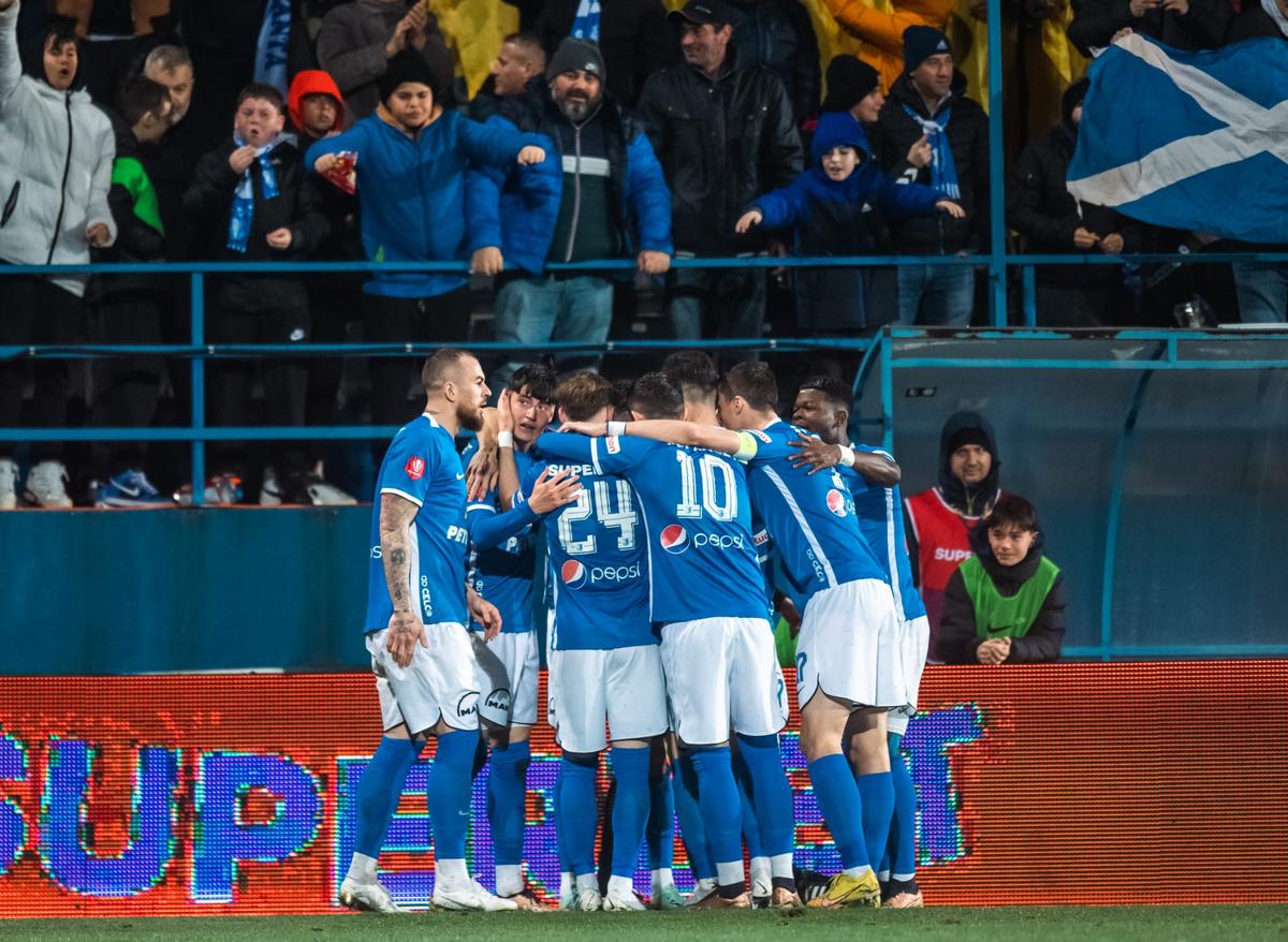 Play-off-ul mai are o singură necunoscută » Lupta la titlu se anunță explozivă: cum arată clasamentul după înjumătățire + programul complet