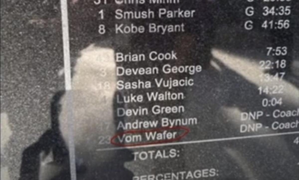 Greșeli la statuia care îl reprezintă pe marele Kobe Bryant