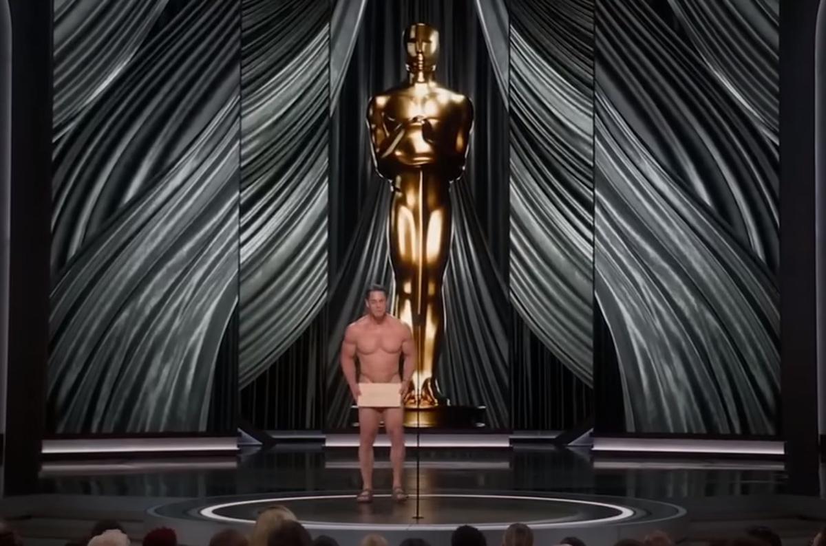 John Cena, dezbrăcat la Gala Premiilor Oscar 2024