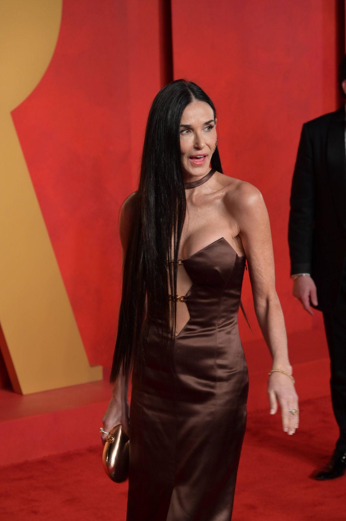John Cena, în „plicul gol” la Gala Premiilor Oscar 2024! De ce a apărut fostul wrestler dezbrăcat pe scenă