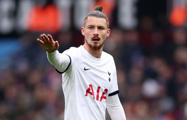 Ce au însemnat primele două luni pentru Drăgușin la Tottenham » Detaliile subliniate de englezi: „L-au văzut și au știut”