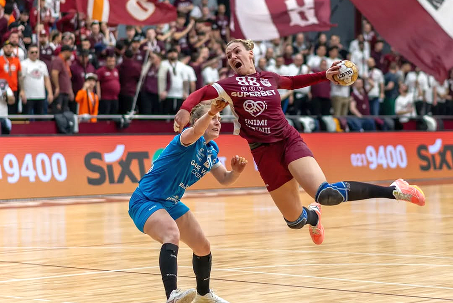 Andjela Janjusevic a semnat cu Dunărea Brăila. Foto: Instagram Rapid și Dunărea Brăila au transferat una de la cealaltă
