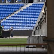 Lucrările sunt în toi la stadionul din Lyon FOTO: Ionuţ Iordache (GSP)