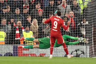 Dramatism total în Liverpool - PSG, meci arbitrat de Istvan Kovacs » Calificarea s-a decis la loviturile de departajare