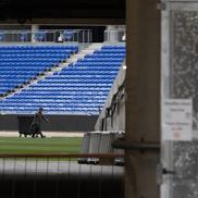 Lucrările sunt în toi la stadionul din Lyon FOTO: Ionuţ Iordache (GSP)