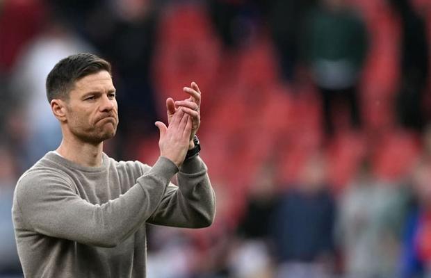 Ultimatum pentru Xabi Alonso! » Primul jucător care-i părăsește pe „farmaciști”