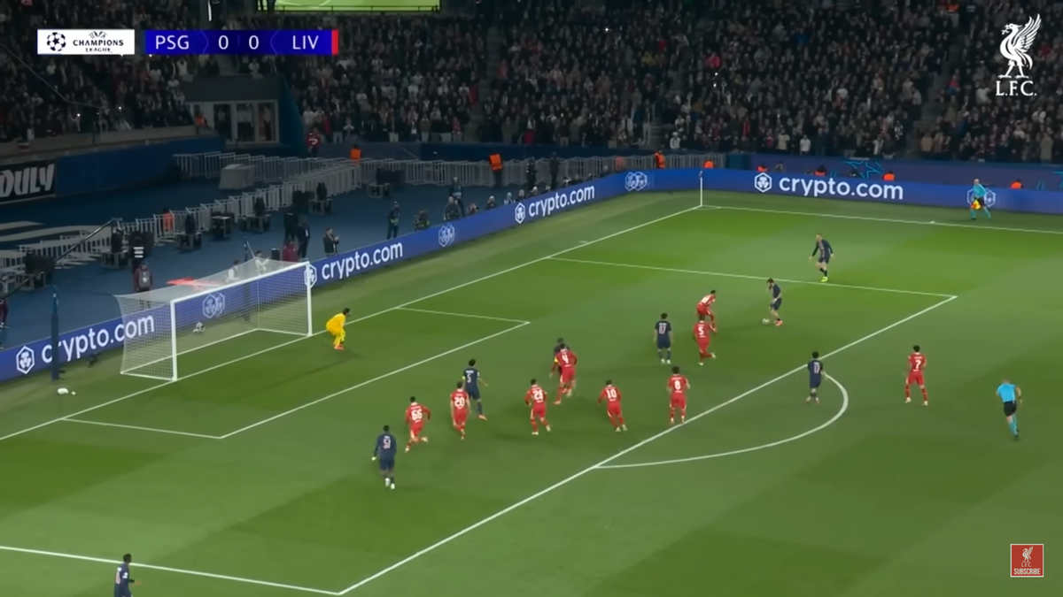 Golul anulat al lui Kvaratskhelia în PSG - Liverpool