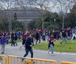 Bătaie ca în filme înainte de Barcelona - Benfica » Fanii și-au împărțit pumni în fața stadionului