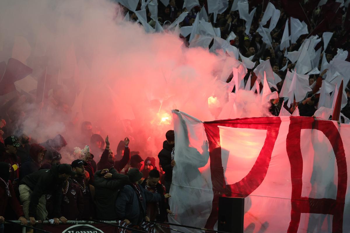 Rapid - Craiova, FĂRĂ spectatori » Motivul deciziei