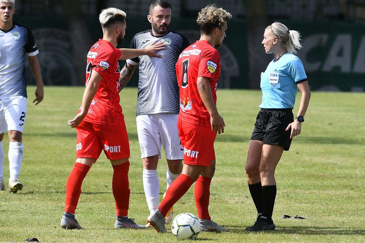 Alina Peșu, arbitru FIFA