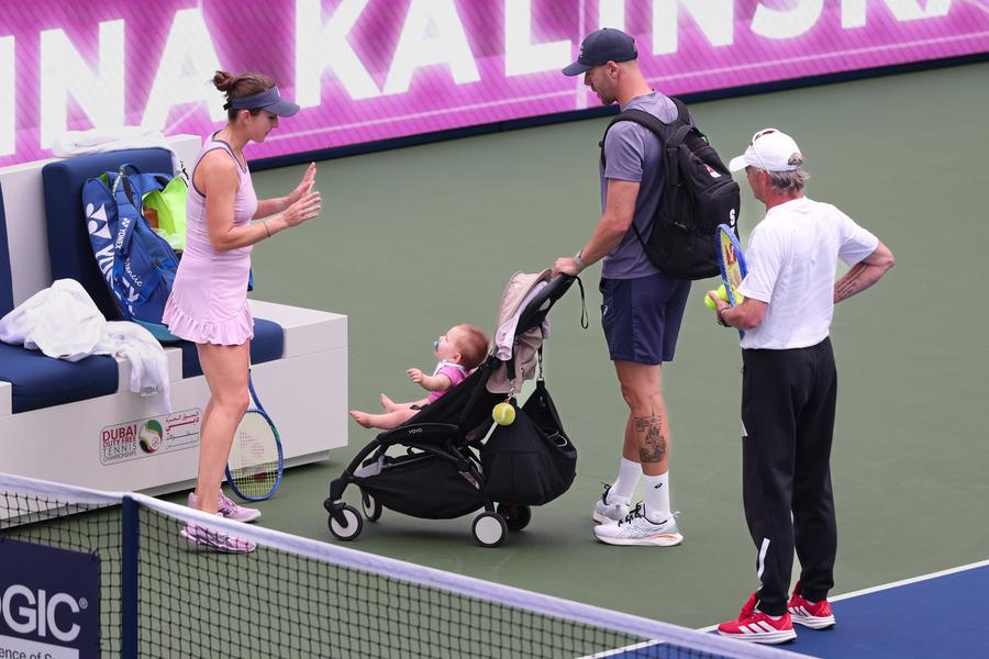 Belinda Bencic și familia sa după un meci câștigat FOTO Imago Images Belinda Bencic, al 10-lea titlu WTA din carieră și o călătorie de pe locul 487 până pe 11 în 2025!