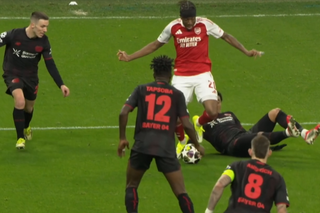 Se întâmplă și în Liga Campionilor! Faza de la care a pornit întreg scandalul: „Cum să fie ăsta penalty?”
