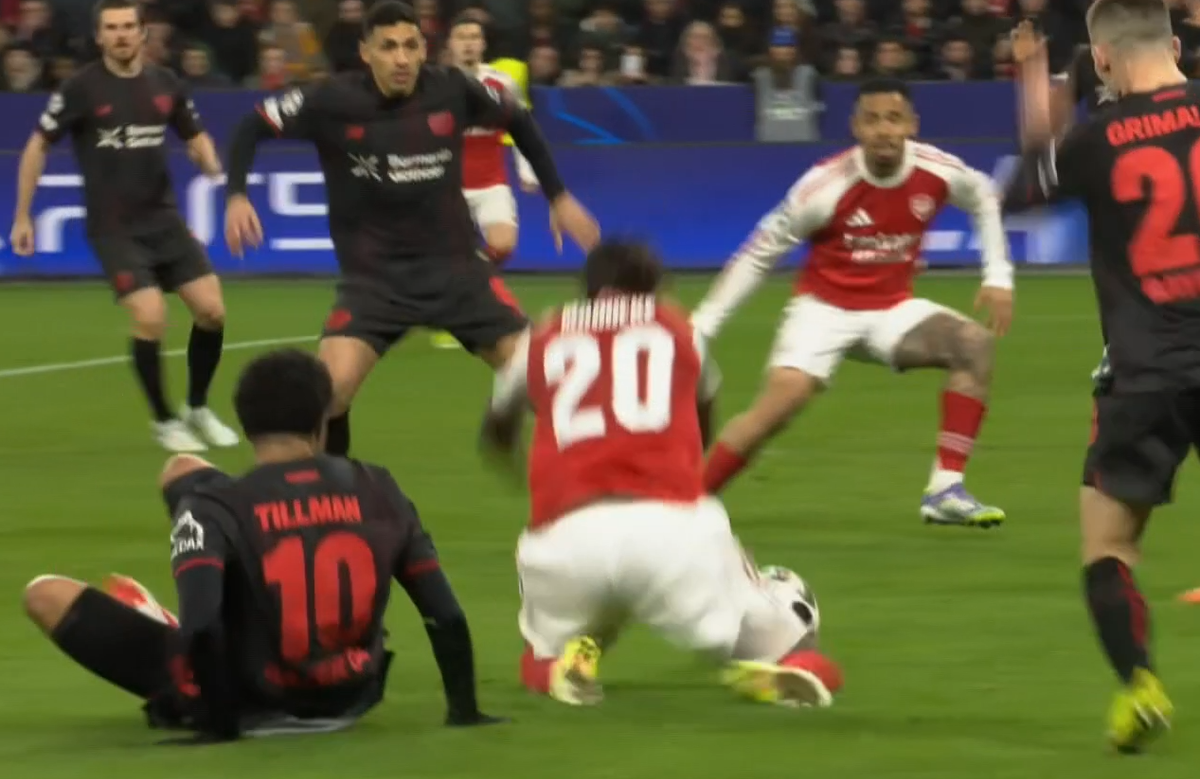 Penalty Bayer Leverkusen - Arsenal