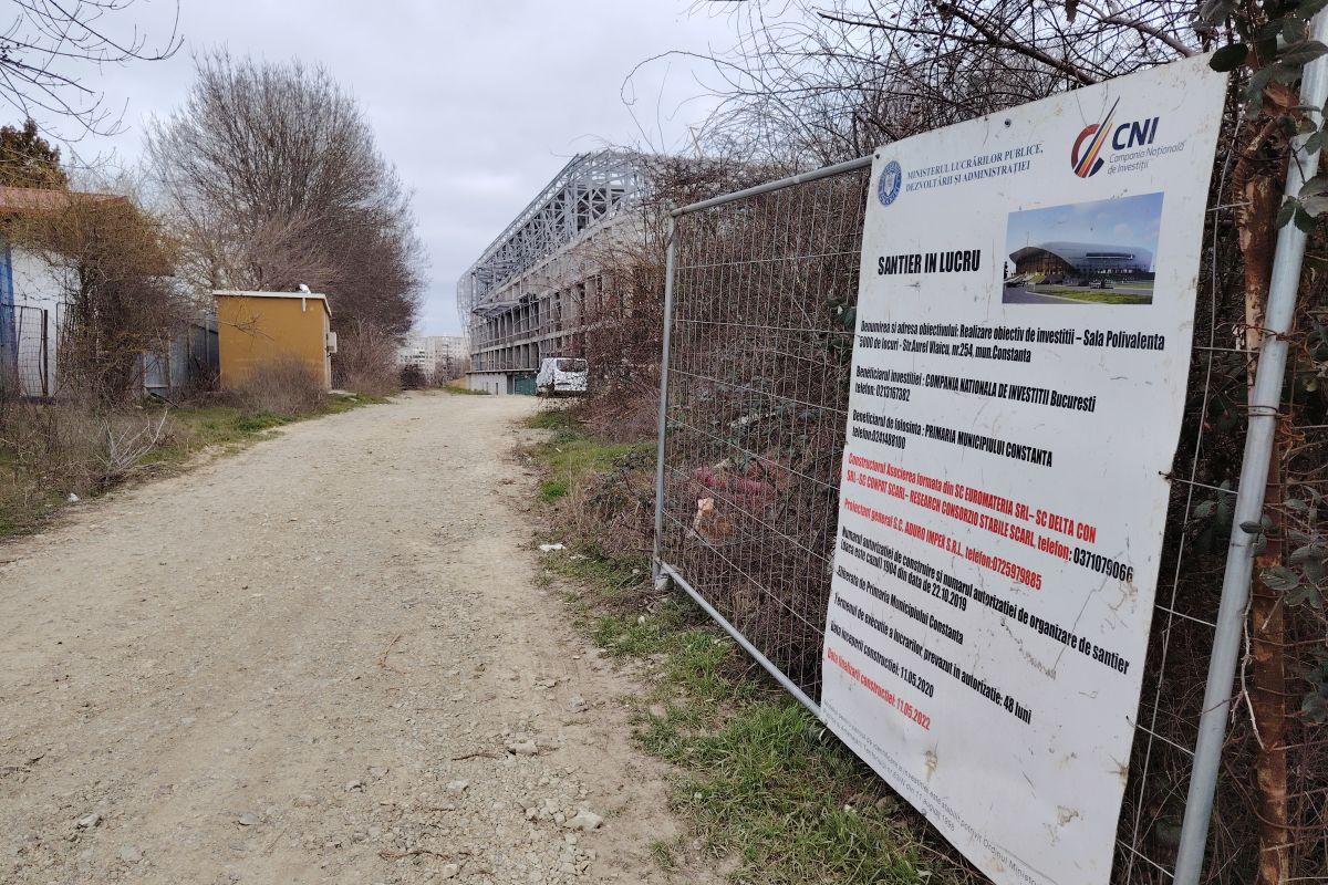 S-au apucat din nou de treabă! » Am mers pe șantierul încremenit: abia după inspecția ministrului Cseke Attila lucrurile au început să se miște