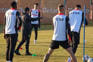 Conducerea lui FCSB a confirmat prima mișcare din „era Rădoi”: „Am semnat rezilierea”