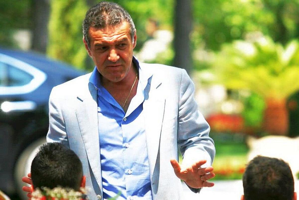 Gigi Becali continuă seria atacurilor la arbitri: „La meciurile FCSB-ului se bagă dracu'!”