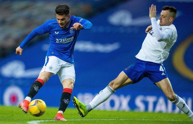 Rangers - Hibernian 2-1 » Ianis Hagi, 20 de minute pe teren