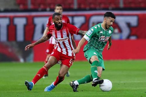 Olympiakos - Panathinaikos 3-1 // foto: Facebook @ Panathinaikos FC