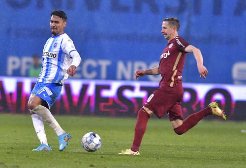 Ciprian Deac în duel cu Ștefan Baiaram
Foto: Imago