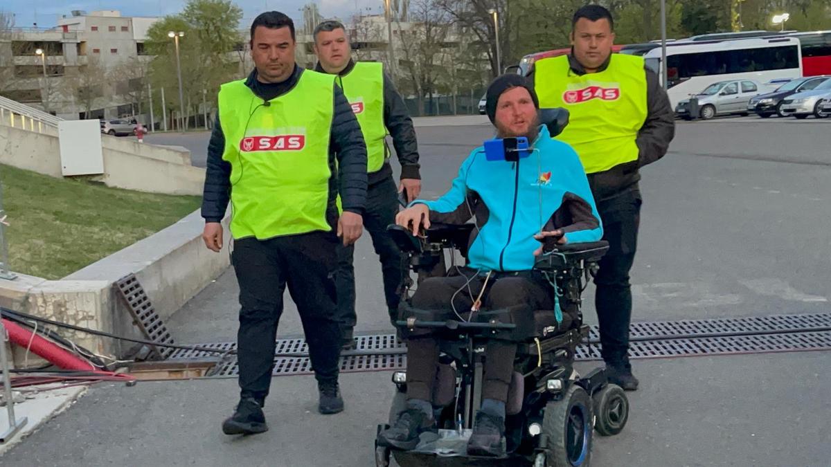 Mihai Neșu, în vestiarul FCSB: „E prima oară pe Arena Națională” » Imagini emoționante