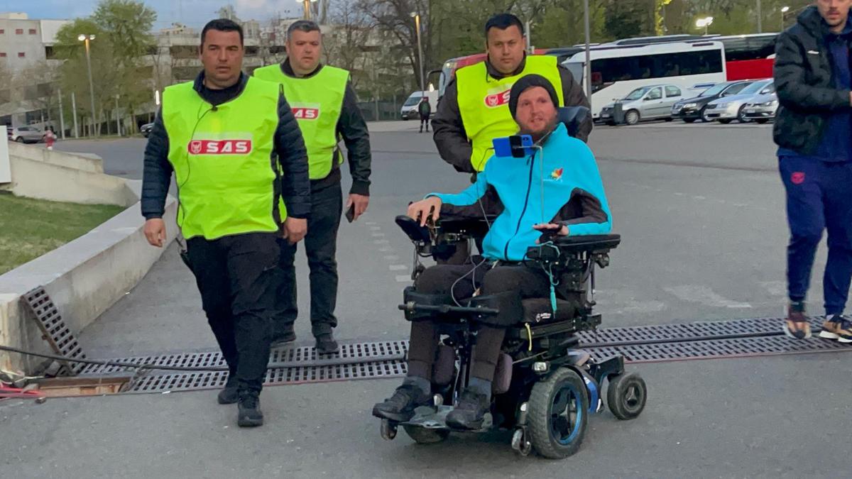 Mihai Neșu, în vestiarul FCSB: „E prima oară pe Arena Națională” » Imagini emoționante