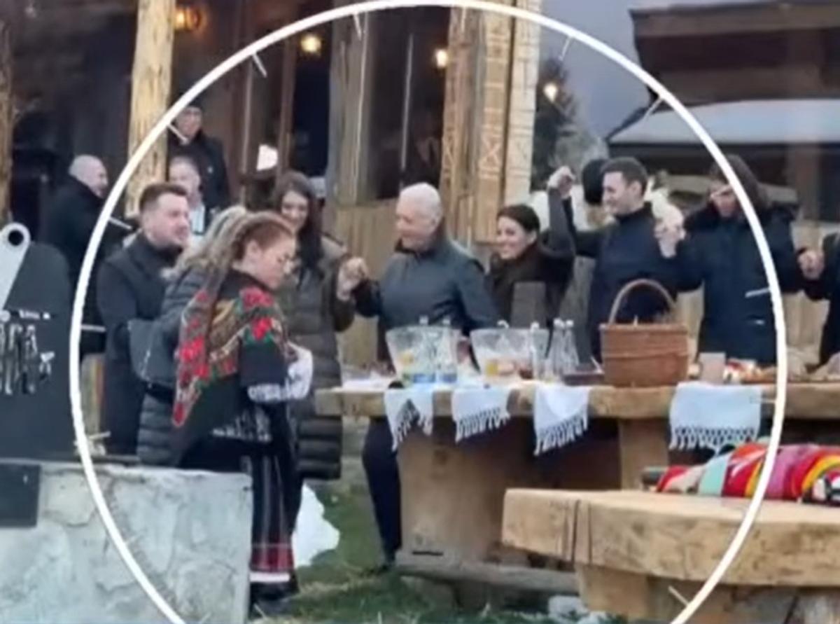 Imagini de la petrecerea exclusivistă dată de Ion Țiriac! Moștenitorul Ferrari și soția româncă au dansat pe muzică populară
