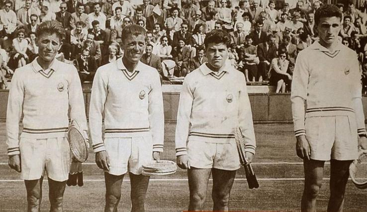 De la stânga la dreapta: Gogu Viziru, Marin Viziru, Alexe Bardan și Ion Țiriac / Sursă foto: Facebook@ mihai.nita127