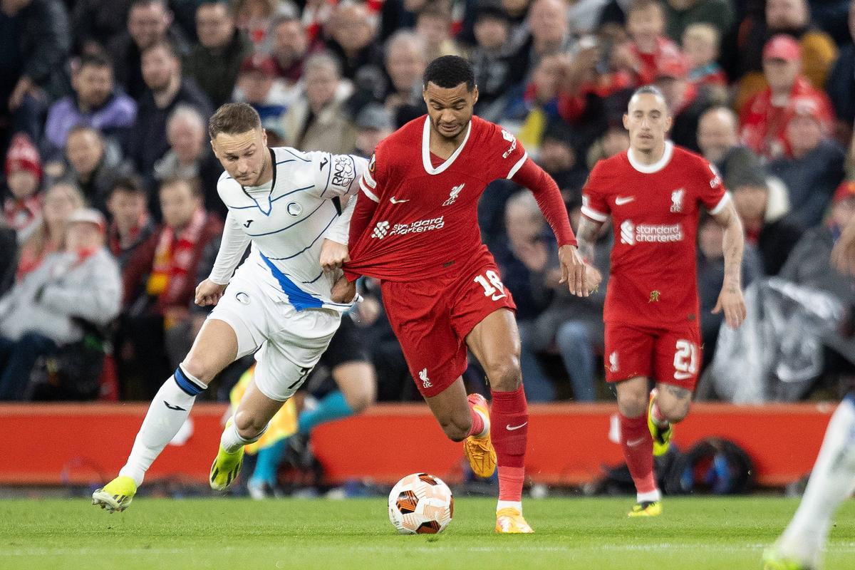 Nu trage, dom' Scamacca! » Liverpool, spulberată pe Anfield în „sferturile” Europa League. Toate rezultatele serii