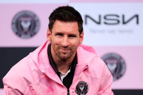Leo Messi are 43 de trofee cucerite la echipele de club și la naționala Argentinei / Foto: Imago