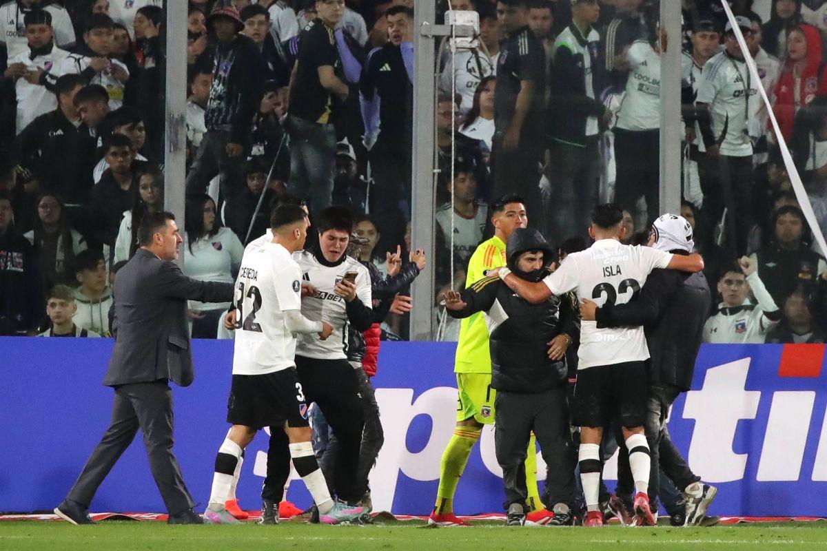 Incidente grave la meciul Colo Colo - Fortaleza de la Santiago de Chile, soldate cu cel puțin doi morți