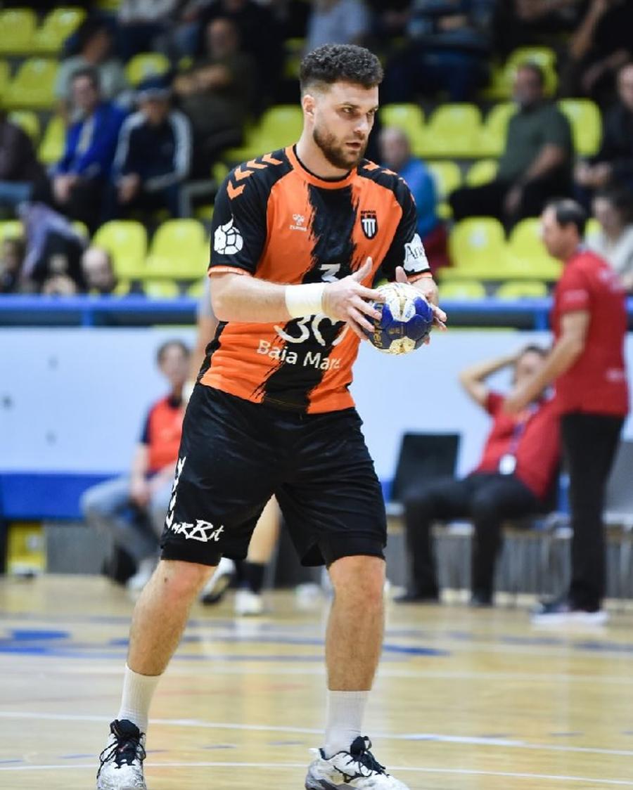 Azi se joacă semifinalele Cupei României la handbal » Final Four-ul are loc în sala Dinamo