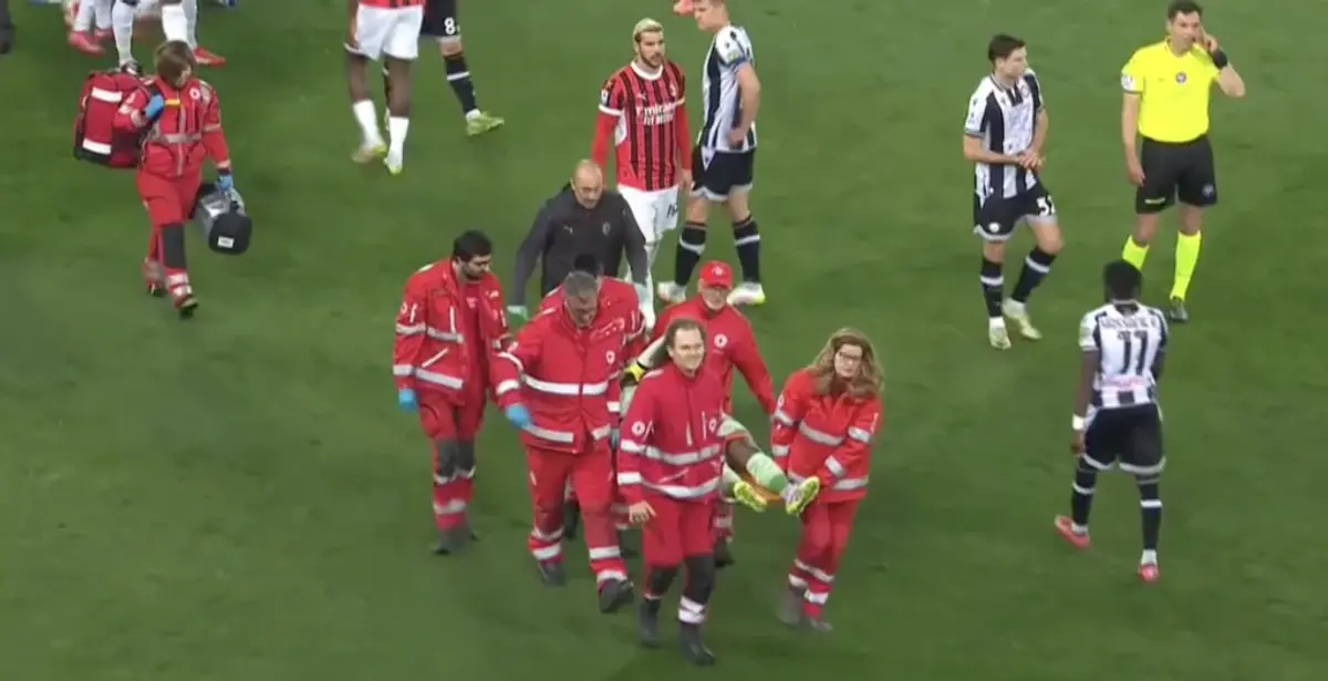 Mike Maignan, ciocnire violentă în Udinese - AC Milan: transportat la spital