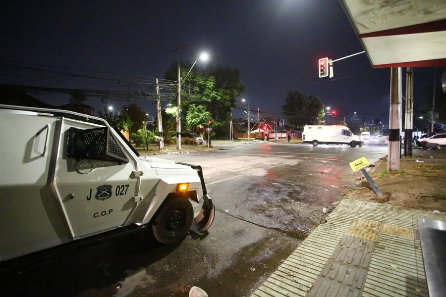 Tragedie în Chile » Cel puțin doi morți la Santiago! Fanii lui Colo Colo au invadat terenul și au oprit meciul