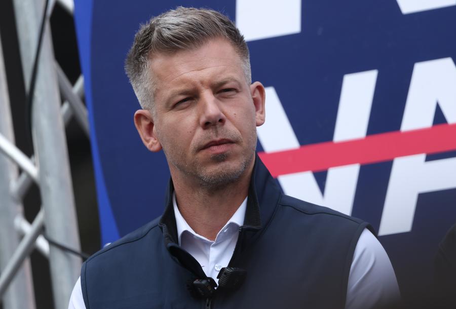 Peter Magyar, oponentul lui Orban // FOTO: Guliver/GettyImages Alegerile din Ungaria, decisive pentru Sepsi și Csikszereda? » Cum a folosit Viktor Orban, preferatul lui Trump, fotbalul ca instrument politic » Zeci de milioane de euro pompate în România