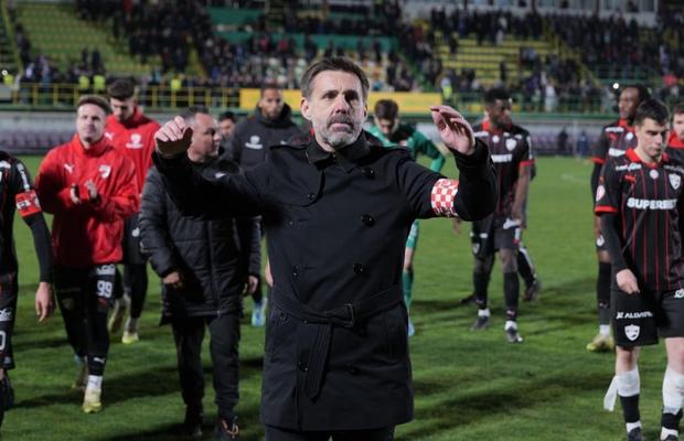 Dinamo se lasă pe mâinile lui! Schimbare importantă în primul 11 al „câinilor”
