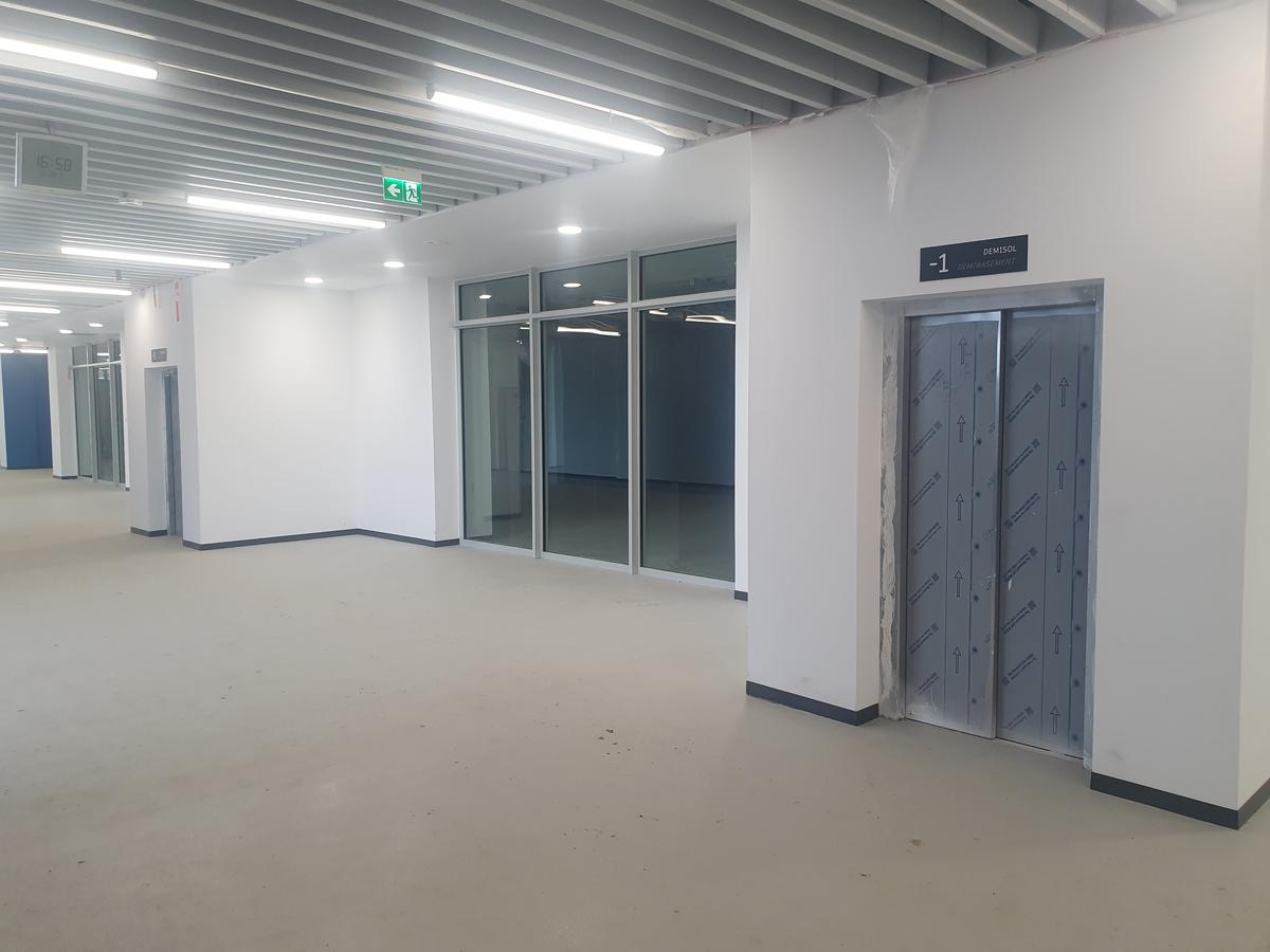 Polivalenta de 5.000 de locuri din regiunea Moldovei e aproape de inaugurare! Vrea să organizeze o competiție importantă