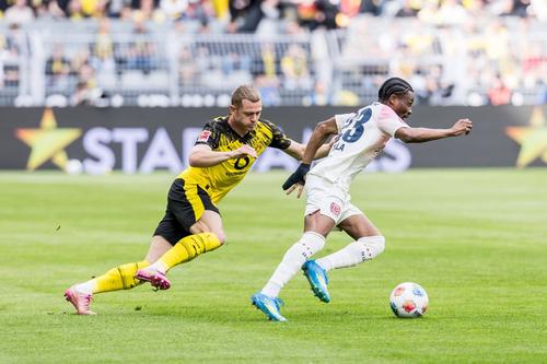 Borussia Dortmund - Bayer Leverkusen // FOTO: Imago Images