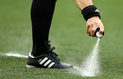 Inventatorii sprayului cu spumă temporară vor 4 ani închisoare pentru Gianni Infantino, președintele FIFA!