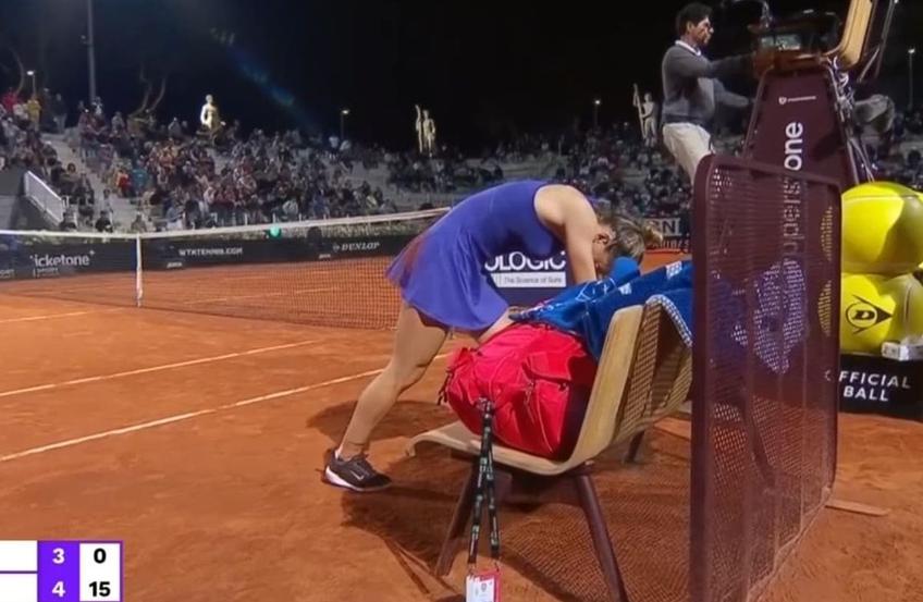 Simona Halep (30 de ani, 21 WTA) s-a lovit la glezna dreaptă în primul set al meciului cu Danielle Rose Collins (28 de ani, 9 WTA), din turul secund al turneului de la Roma.