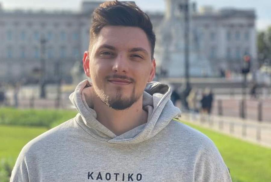 Sebastian-Ioan Filipescu Gazeta a vorbit cu autorul logo-ului care conduce detașat în preferințele fanilor dinamoviști: „Mi-a luat 4-5 ore, am învățat să fac sigle din joacă”