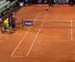 Simona Halep, sperietură în meciul cu Danielle Collins » Căzătura care a amuțit întreaga audiență