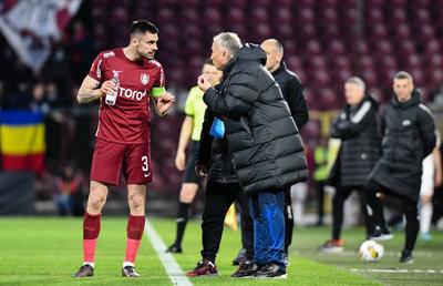 „De ce a trebuit să schimbi sistemul?” » Jucătorii de la CFR, reproșuri la adresa lui Petrescu