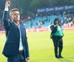 Dinamo s-a impus în deplasarea cu Oțelul scor 2-0, și a stricat petrecerea de promovare în Liga 1 a gălățenilor. Ovidiu Burcă și-a felicitat elevii și a trimis înțepături înaintea derby-ului cu CSA Steaua.
